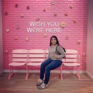 Meet your Posher, Martinez